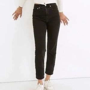 Madewell Women's Black Straight Leg Jeans